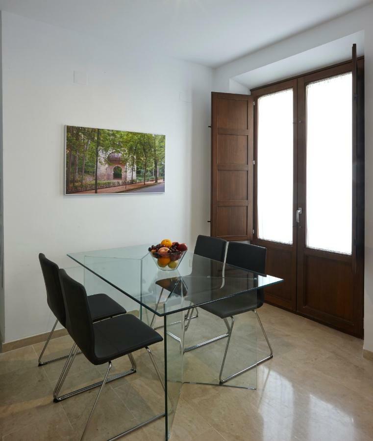 Apartamento El Duque غرناطة المظهر الخارجي الصورة